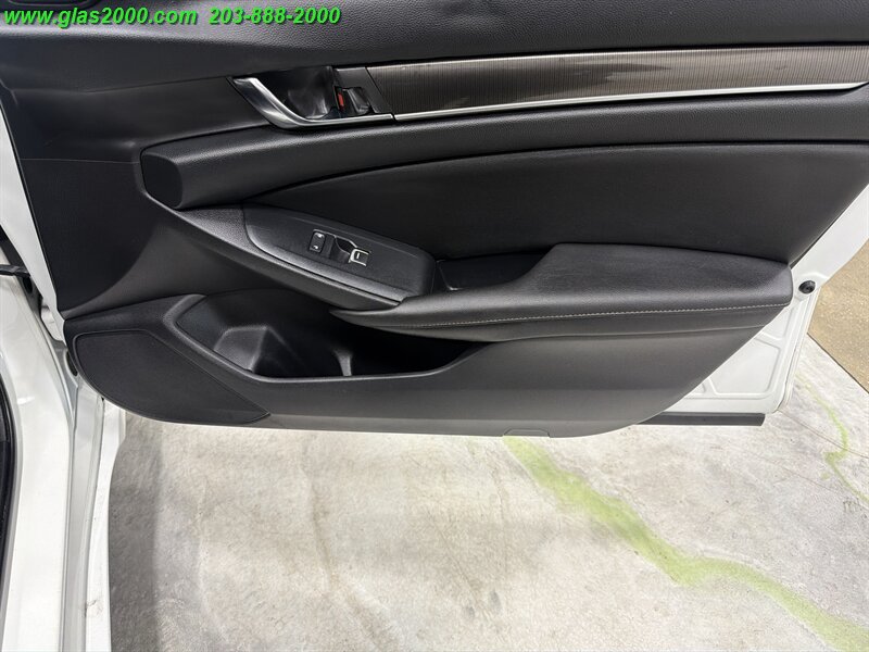 2020 Honda Accord Sport 2.0T - Photo 26 - Bethany, CT 06524