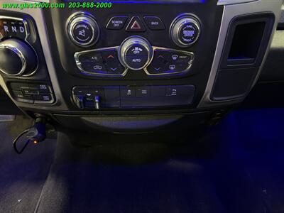 2019 RAM 1500 CLASSIC WARLOCK CREW CAB 4X4 - Photo 27 - Bethany, CT 06524