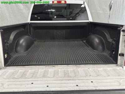 2019 RAM 1500 CLASSIC WARLOCK CREW CAB 4X4 - Photo 15 - Bethany, CT 06524
