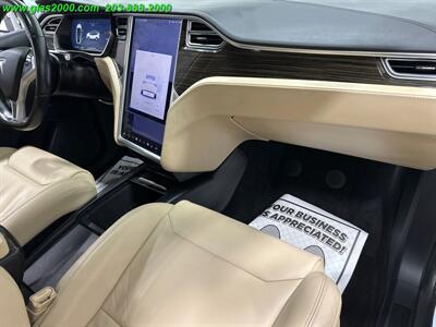 2016 Tesla Model X 90D   - Photo 5 - Bethany, CT 06524