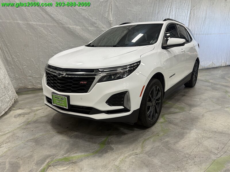 2022 Chevrolet Equinox RS   - Photo 1 - Bethany, CT 06524