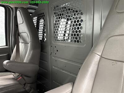 2019 Chevrolet Express Work Van Cargo   - Photo 6 - Bethany, CT 06524