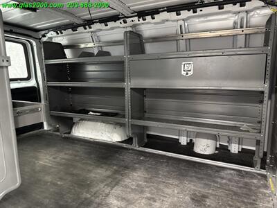2019 Chevrolet Express Work Van Cargo   - Photo 21 - Bethany, CT 06524