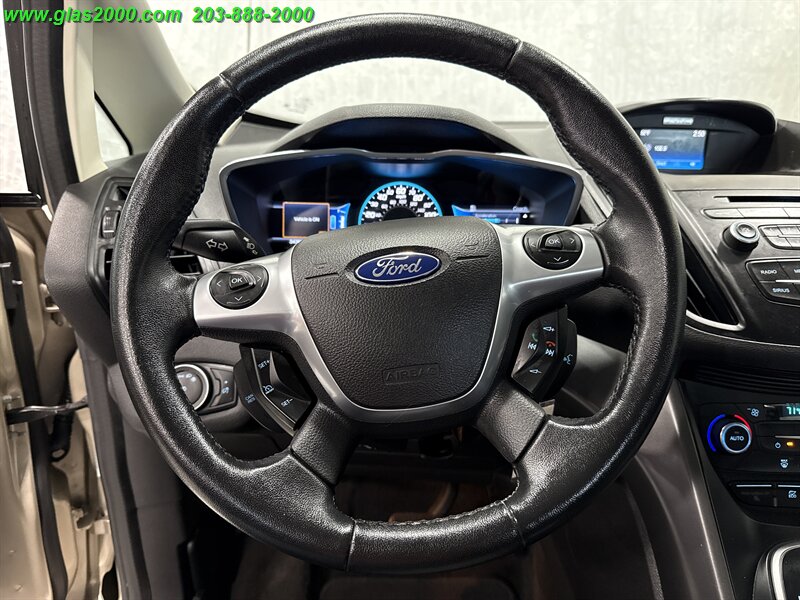 2017 Ford C-MAX Hybrid SE   - Photo 4 - Bethany, CT 06524