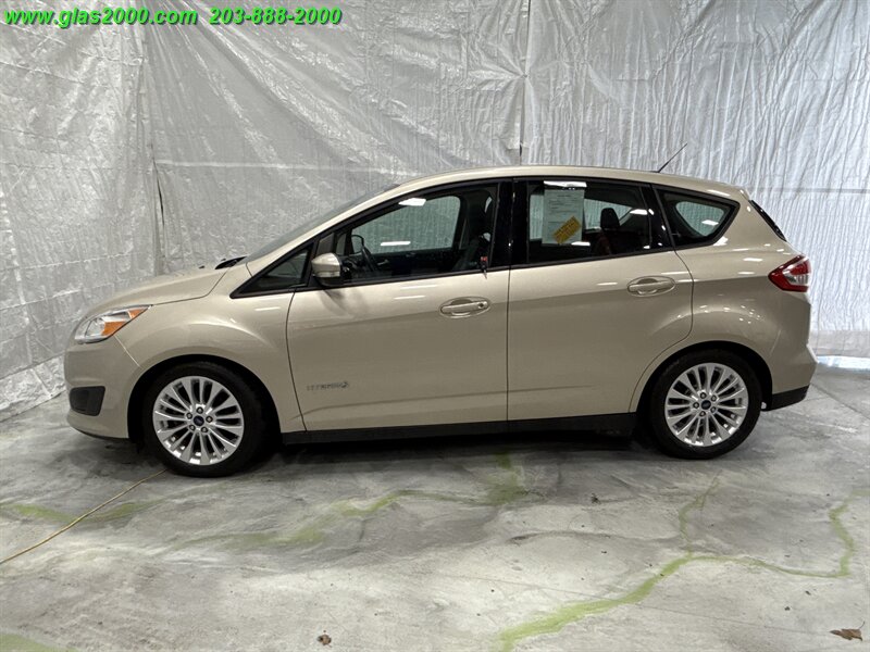 2017 Ford C-MAX Hybrid SE   - Photo 13 - Bethany, CT 06524