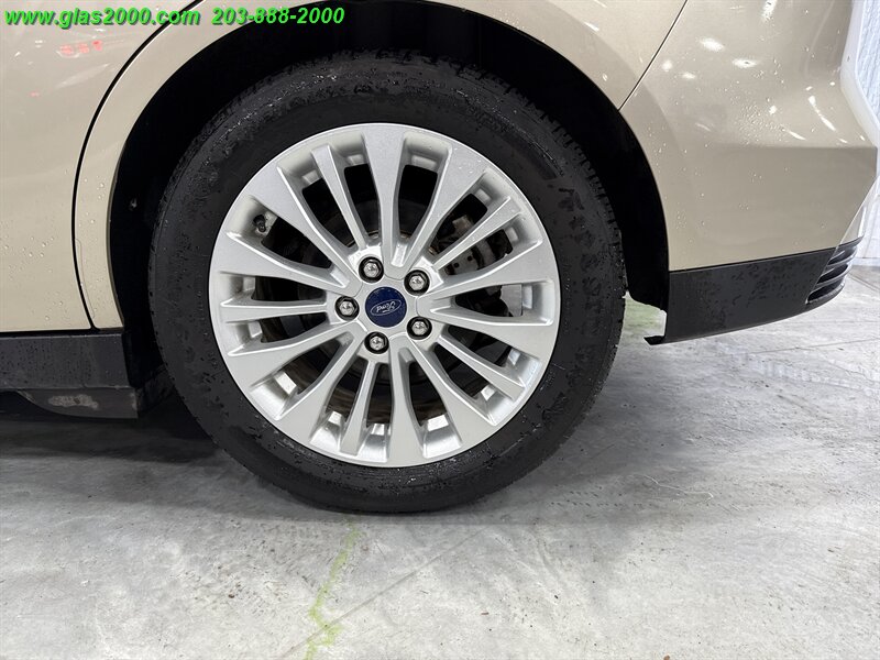 2017 Ford C-MAX Hybrid SE   - Photo 16 - Bethany, CT 06524