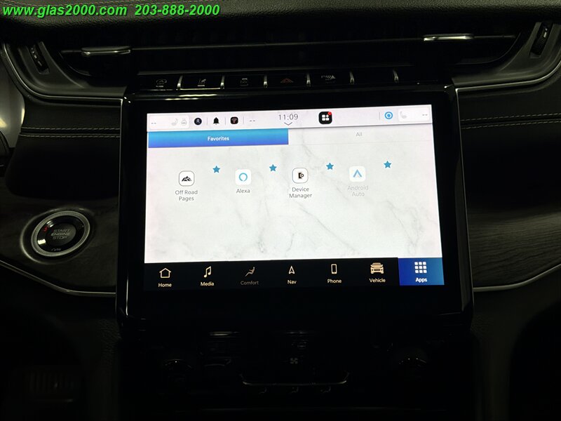 2023 Jeep Grand Cherokee Limited - Photo 11 - Bethany, CT 06524