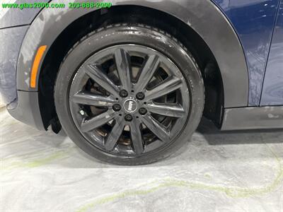 2016 MINI Cooper S HATCHBACK   - Photo 16 - Bethany, CT 06524