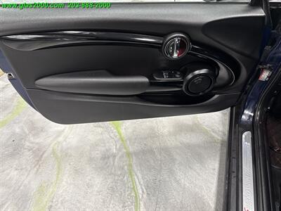 2016 MINI Cooper S HATCHBACK   - Photo 25 - Bethany, CT 06524