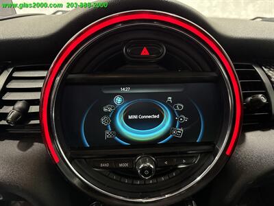 2016 MINI Cooper S HATCHBACK   - Photo 17 - Bethany, CT 06524