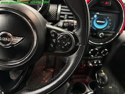 2016 MINI Cooper S HATCHBACK   - Photo 23 - Bethany, CT 06524