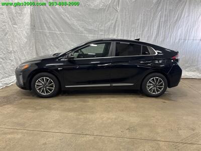 2020 Hyundai IONIQ Limited  Price reflects $4000.00 Federal EV credit for those who qualify! Price without EV credit is $17,999.00 - Photo 13 - Bethany, CT 06524