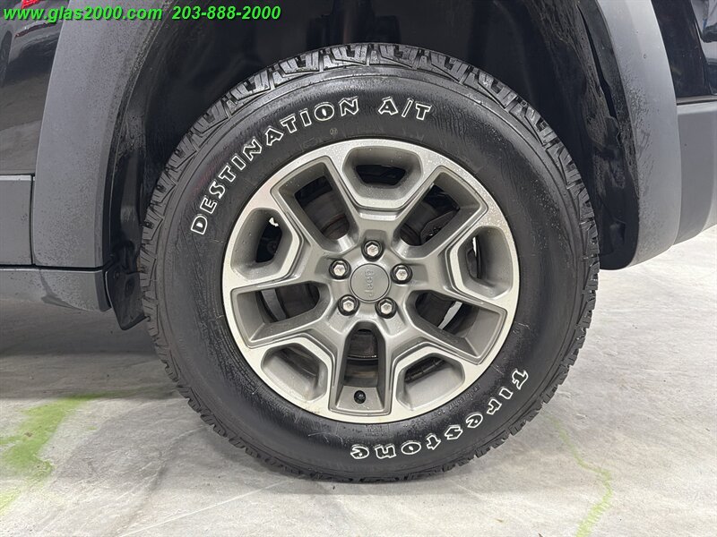 2022 Jeep Cherokee Trailhawk - Photo 16 - Bethany, CT 06524