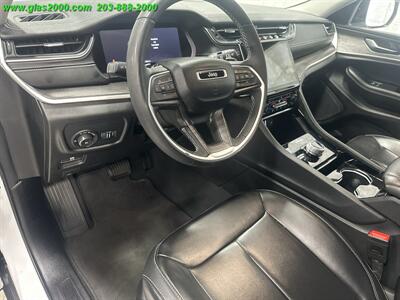 2023 Jeep Grand Cherokee Limited - Photo 3 - Bethany, CT 06524