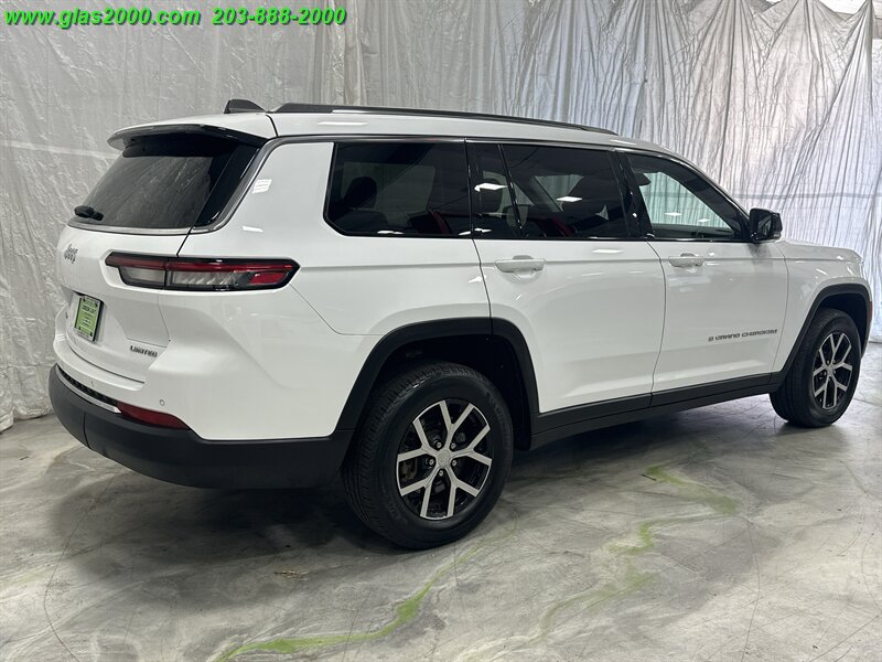 2023 Jeep Grand Cherokee Limited - Photo 8 - Bethany, CT 06524