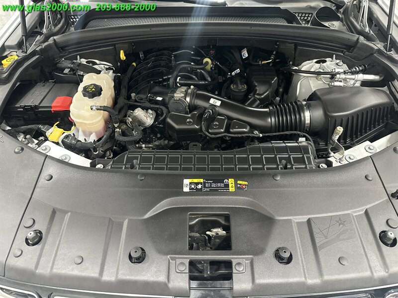 2023 Jeep Grand Cherokee Limited - Photo 18 - Bethany, CT 06524