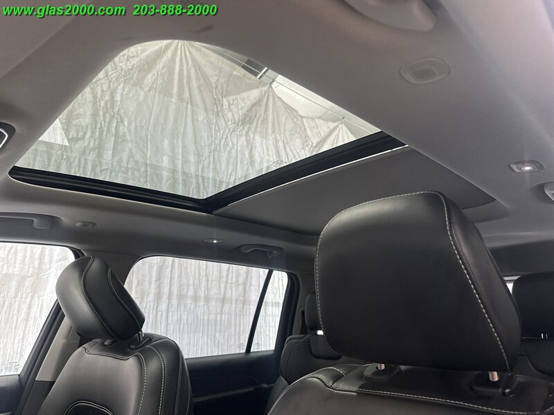 2023 Jeep Grand Cherokee Limited - Photo 12 - Bethany, CT 06524