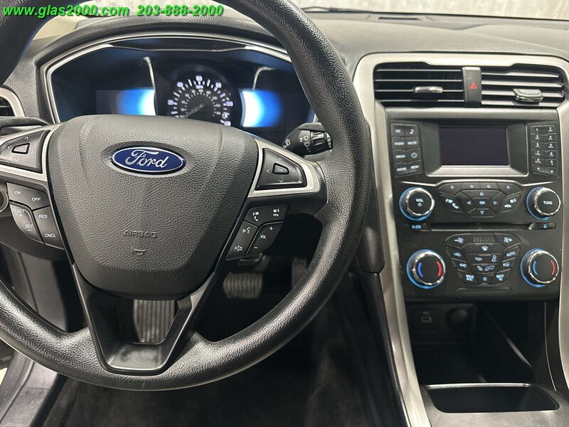 2018 Ford Fusion S - Photo 22 - Bethany, CT 06524