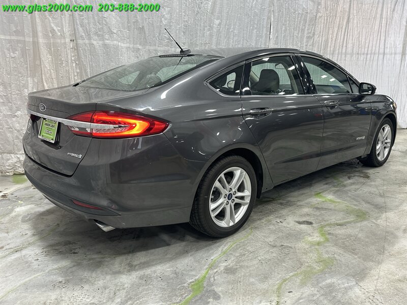 2018 Ford Fusion S - Photo 8 - Bethany, CT 06524