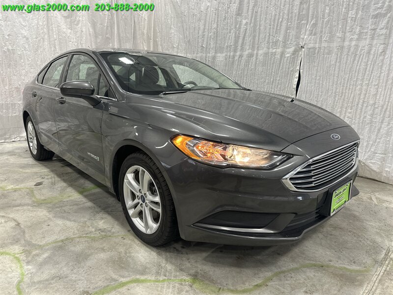 2018 Ford Fusion S - Photo 2 - Bethany, CT 06524
