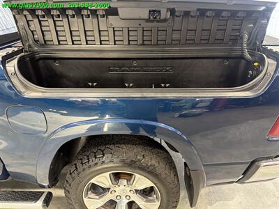 2022 RAM 1500 Laramie  CREW CAB 4X4 - Photo 16 - Bethany, CT 06524