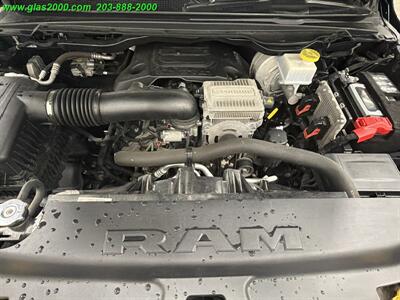 2022 RAM 1500 Laramie  CREW CAB 4X4 - Photo 18 - Bethany, CT 06524