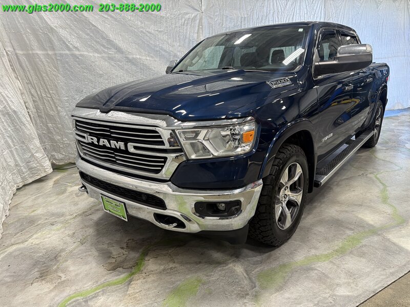 2022 RAM 1500 LARAMIE  CREW CAB 4X4