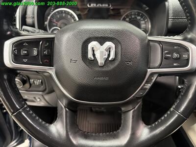2022 RAM 1500 Laramie  CREW CAB 4X4 - Photo 22 - Bethany, CT 06524