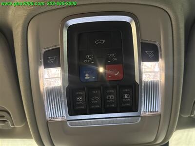 2022 RAM 1500 Laramie  CREW CAB 4X4 - Photo 35 - Bethany, CT 06524