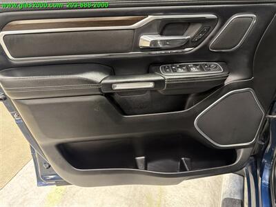 2022 RAM 1500 Laramie  CREW CAB 4X4 - Photo 25 - Bethany, CT 06524