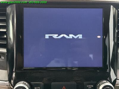 2022 RAM 1500 Laramie  CREW CAB 4X4 - Photo 32 - Bethany, CT 06524