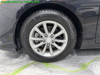2018 Hyundai Sonata ECO   - Photo 6 - Bethany, CT 06524