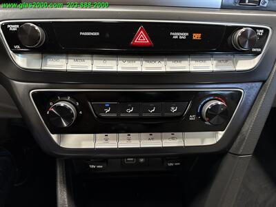 2018 Hyundai Sonata ECO   - Photo 22 - Bethany, CT 06524