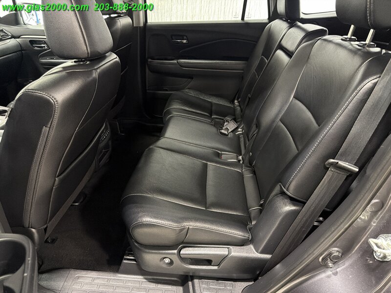 2018 Honda Pilot EX-L - Photo 9 - Bethany, CT 06524