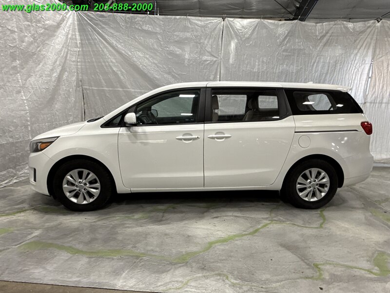 2018 Kia Sedona L - Photo 13 - Bethany, CT 06524