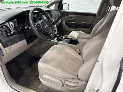 2018 Kia Sedona L - Photo 3 - Bethany, CT 06524