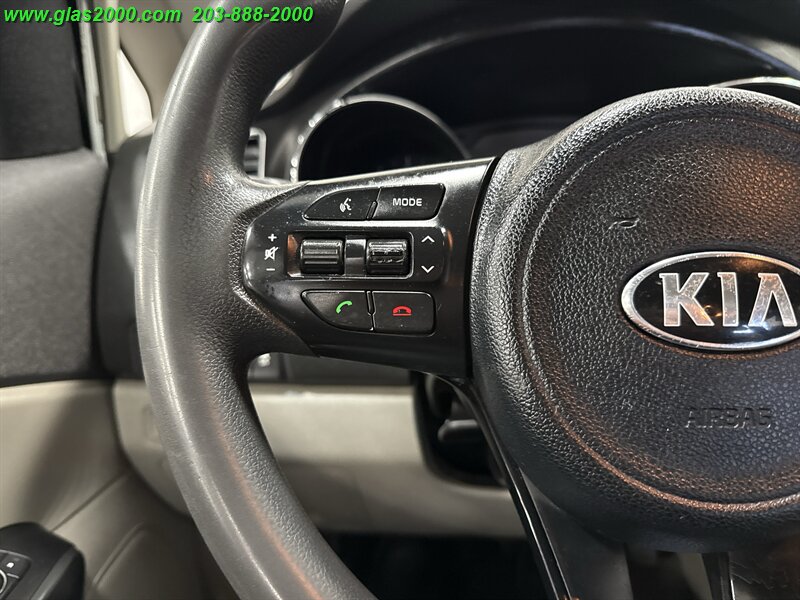 2018 Kia Sedona L - Photo 21 - Bethany, CT 06524