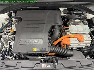 2018 Hyundai IONIQ HYBRID Blue - Photo 12 - Bethany, CT 06524