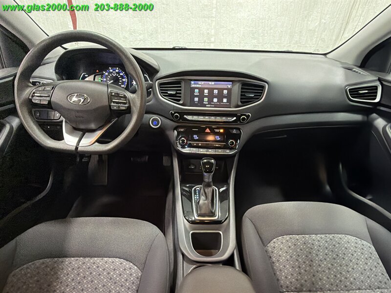 2018 Hyundai IONIQ HYBRID Blue - Photo 6 - Bethany, CT 06524