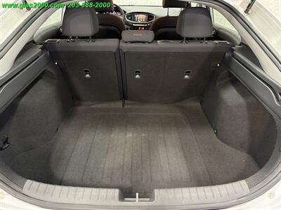 2018 Hyundai IONIQ HYBRID Blue - Photo 15 - Bethany, CT 06524