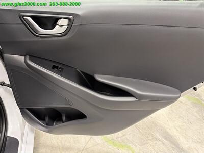 2018 Hyundai IONIQ HYBRID Blue - Photo 29 - Bethany, CT 06524
