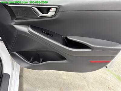 2018 Hyundai IONIQ HYBRID Blue - Photo 26 - Bethany, CT 06524