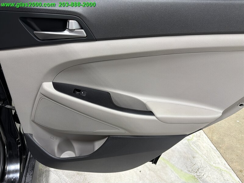 2018 Hyundai Tucson SE - Photo 26 - Bethany, CT 06524