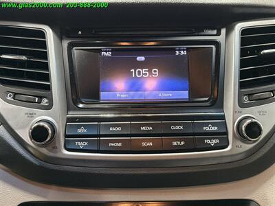 2018 Hyundai Tucson SE - Photo 17 - Bethany, CT 06524