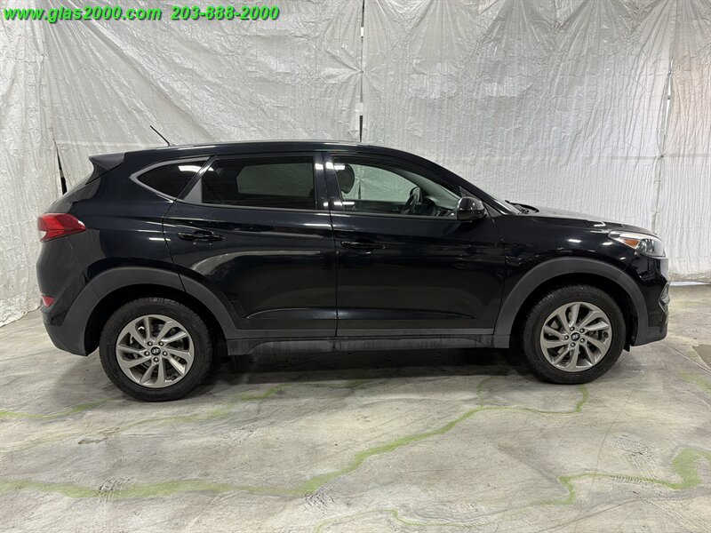 2018 Hyundai Tucson SE - Photo 14 - Bethany, CT 06524