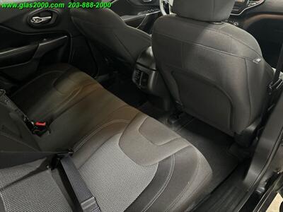 2019 Jeep Cherokee Latitude   - Photo 47 - Bethany, CT 06524