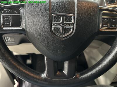 2018 Dodge Grand Caravan SE   - Photo 26 - Bethany, CT 06524