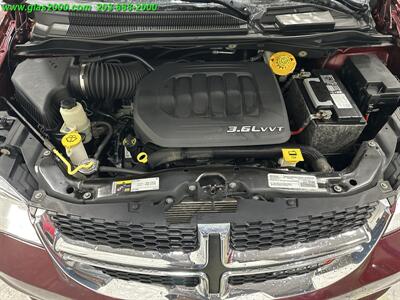 2018 Dodge Grand Caravan SE   - Photo 12 - Bethany, CT 06524