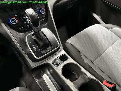 2017 Ford C-Max Hybrid SE - Photo 21 - Bethany, CT 06524