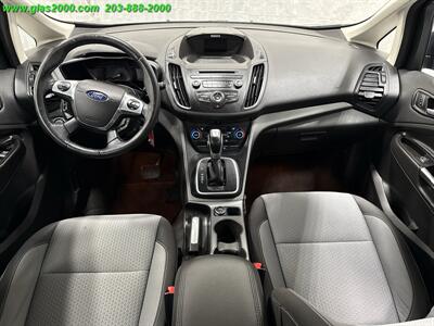 2017 Ford C-Max Hybrid SE - Photo 5 - Bethany, CT 06524